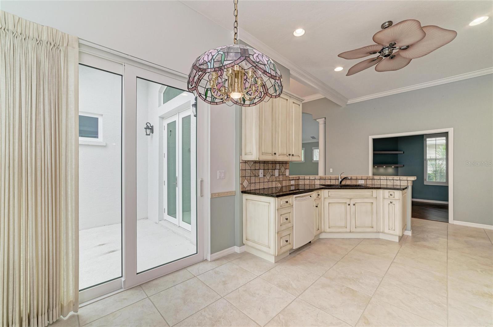 7816 HERITAGE CLASSIC CT — photo 13