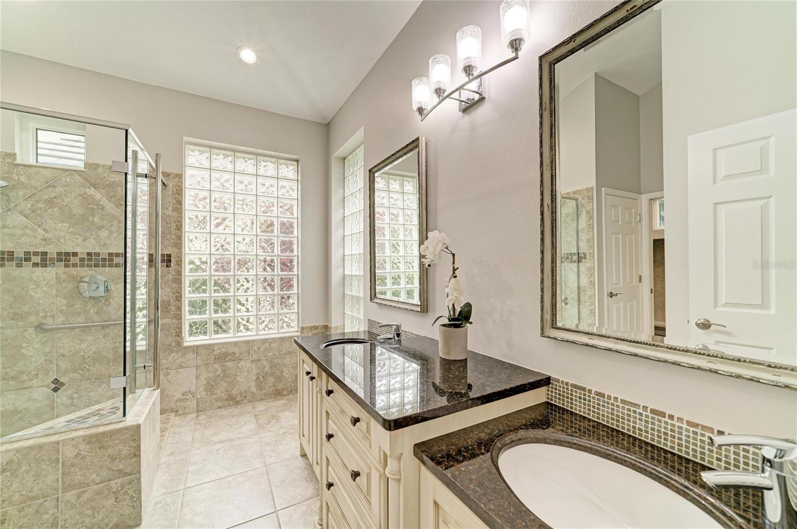 7816 HERITAGE CLASSIC CT — photo 18