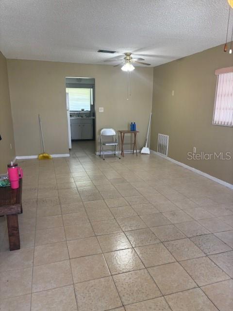 10100 TULIP ST N — photo 3