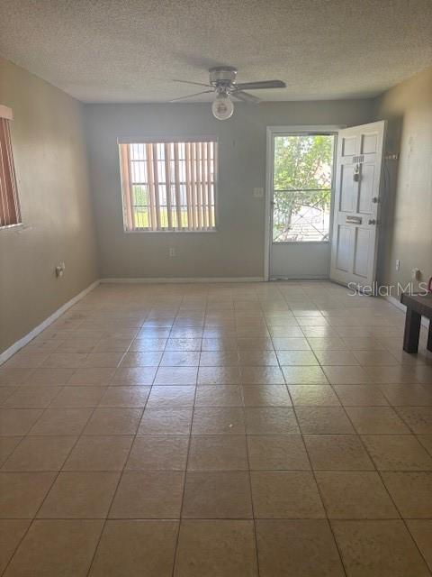 10100 TULIP ST N — photo 2