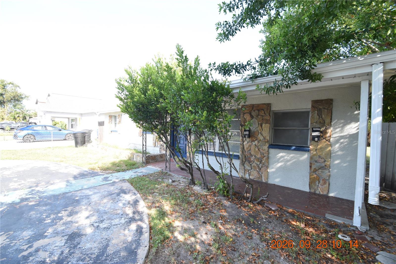 1909 13TH AVE S — photo 4