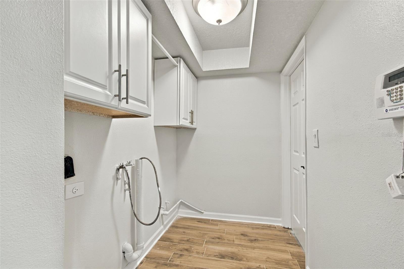 2078 NE MONTANA AVE NE — photo 37