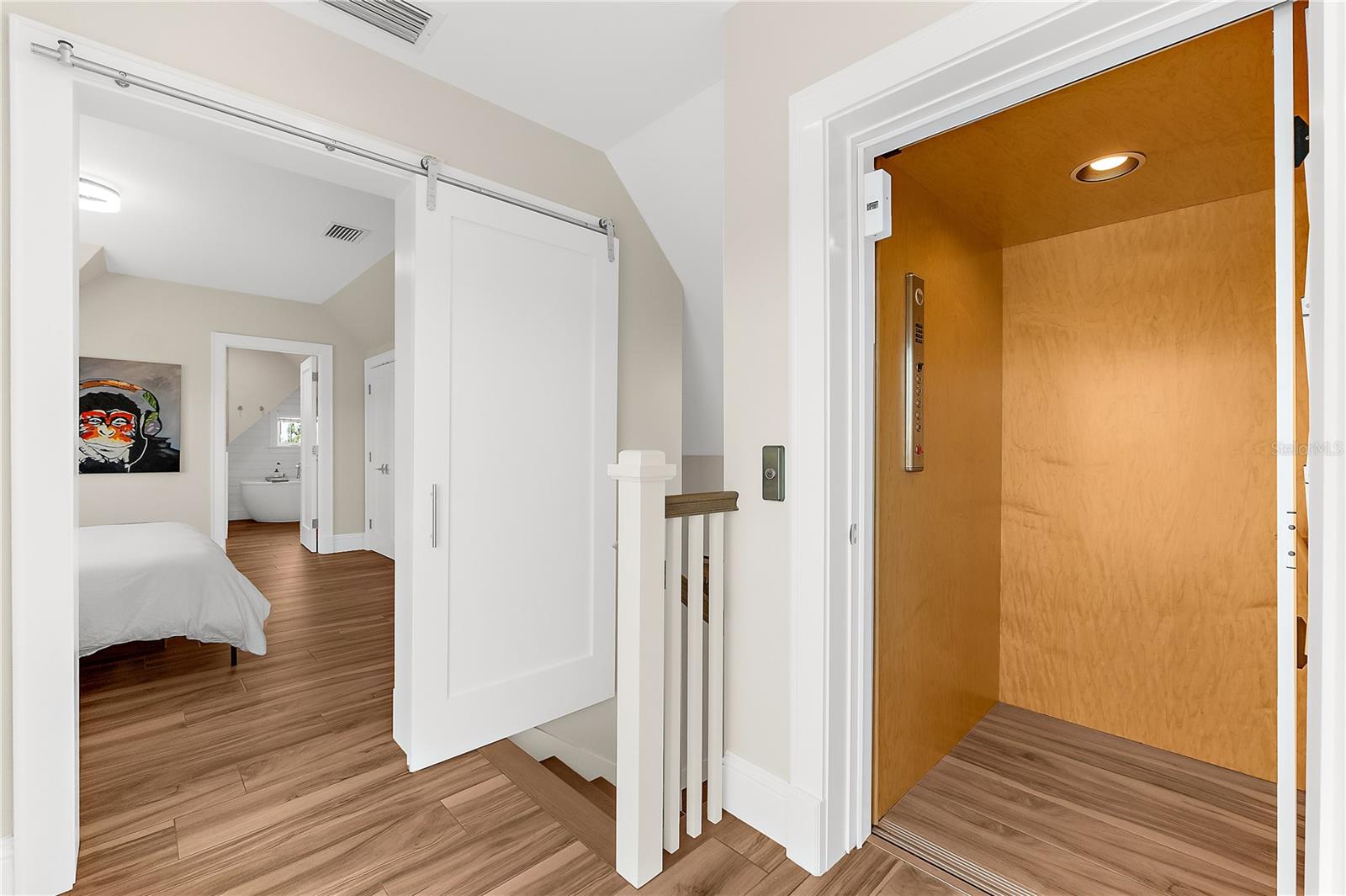 116 GARDEN LN — photo 18