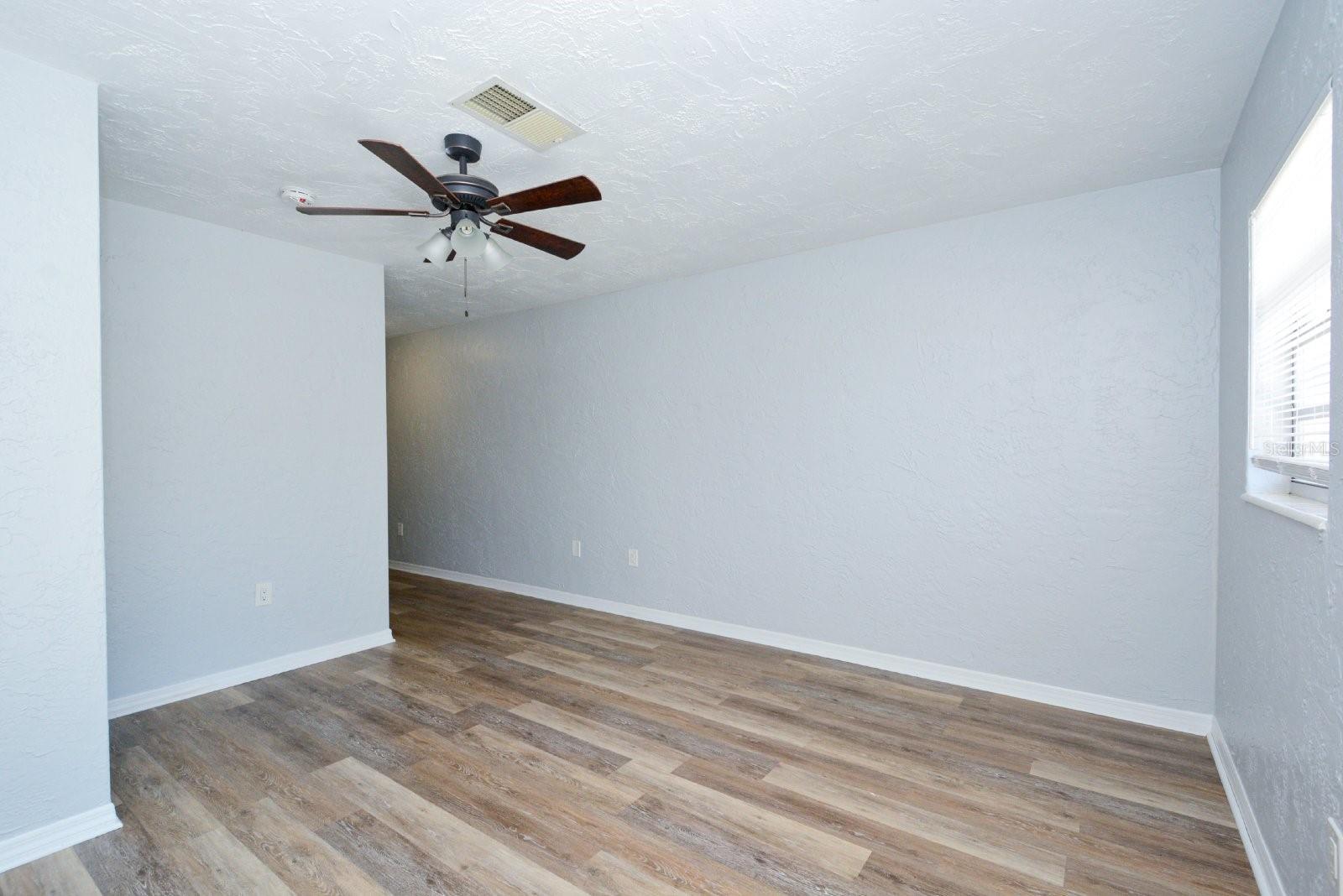 2519 9TH AVE W #1 — photo 3