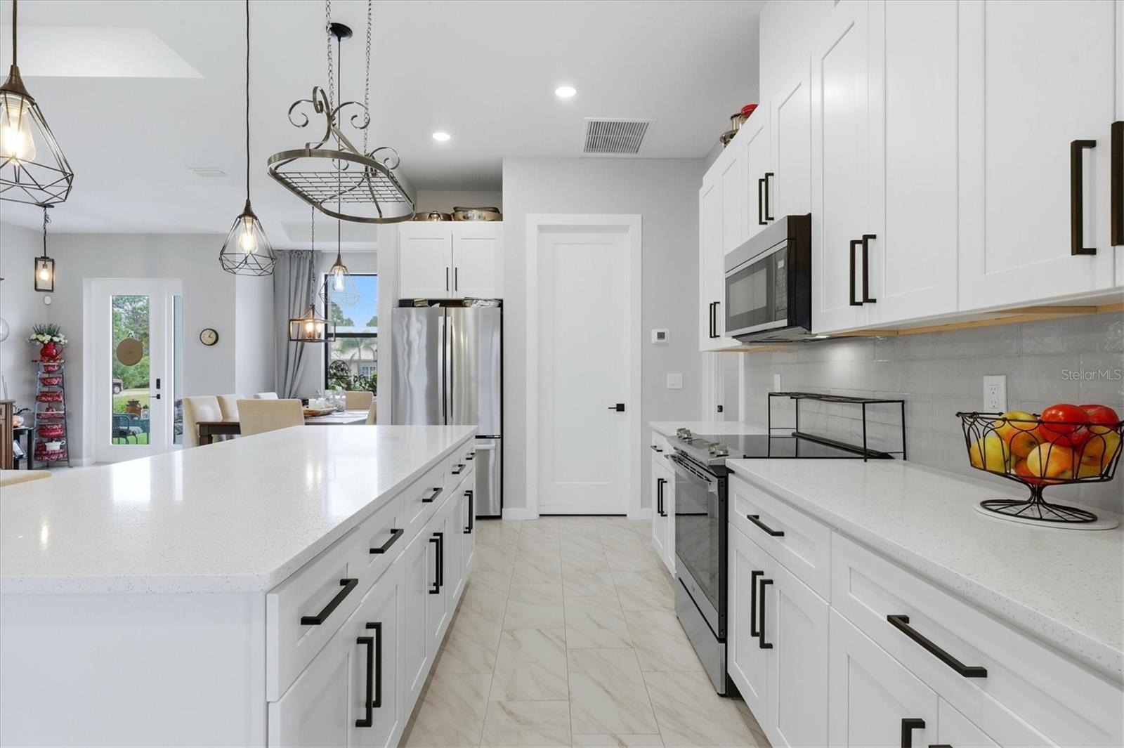 11961 D ALLYON DR — photo 15