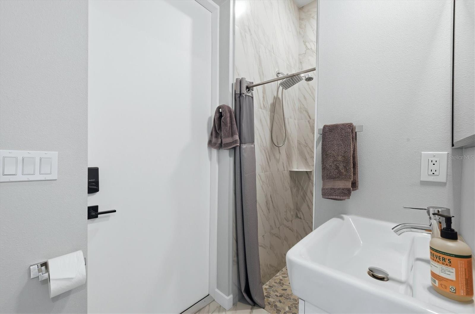 11961 D ALLYON DR — photo 28