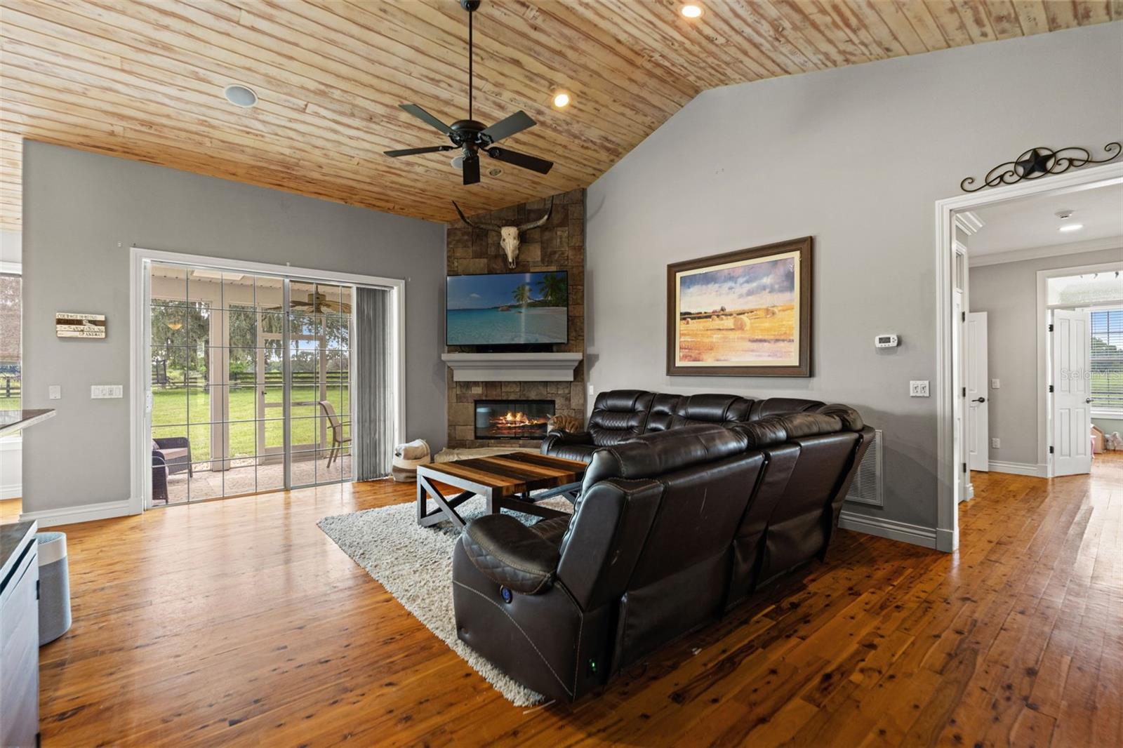 18351 KUKA LN — photo 15