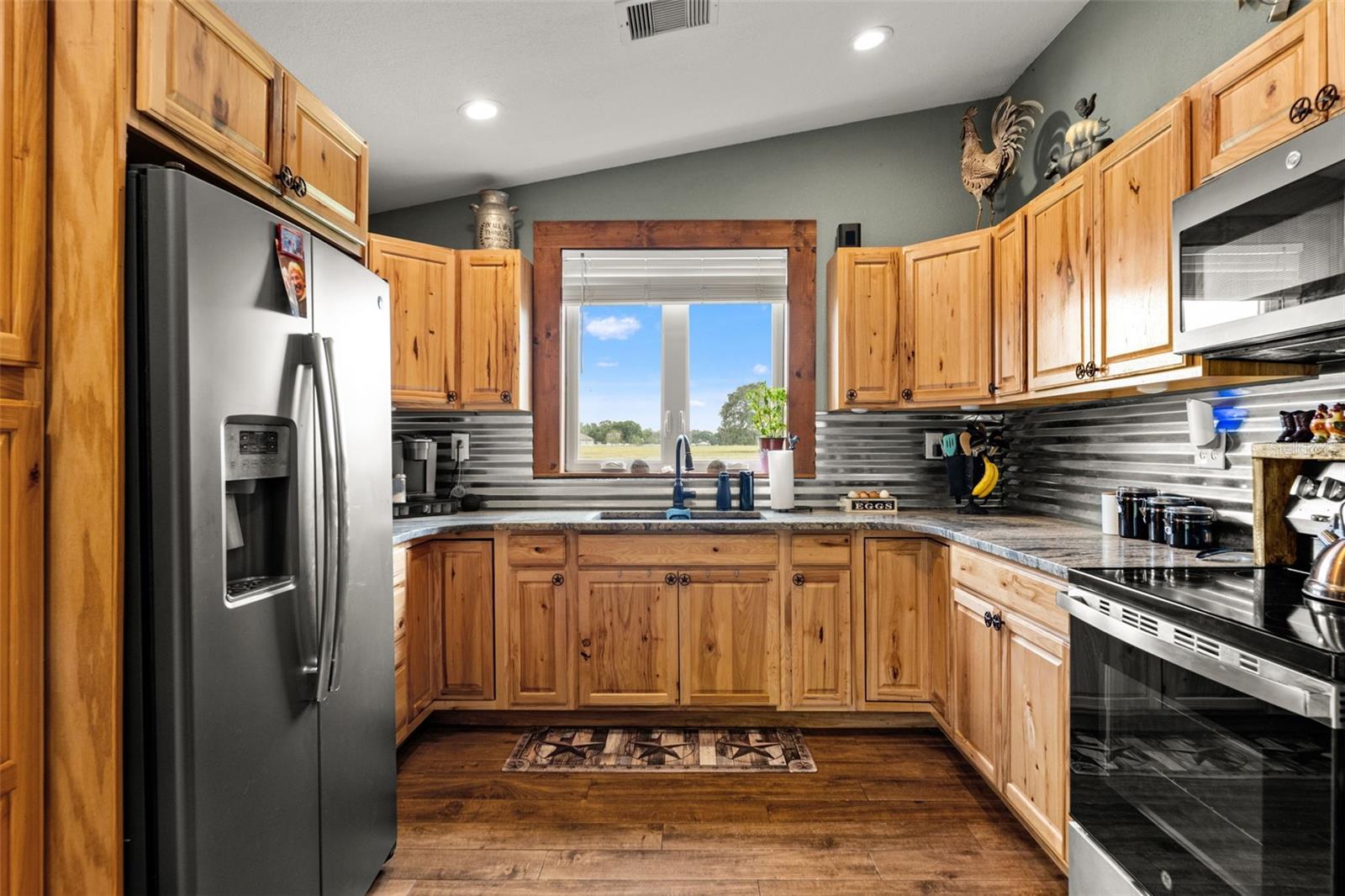18351 KUKA LN — photo 51