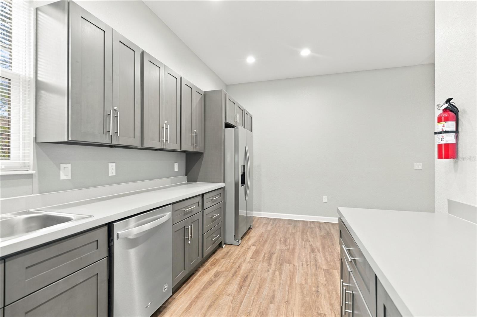 1710 MANATEE AVE E — photo 13