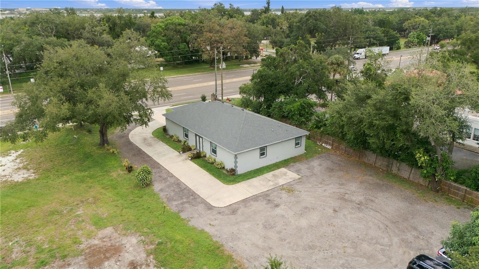 1710 MANATEE AVE E — photo 3
