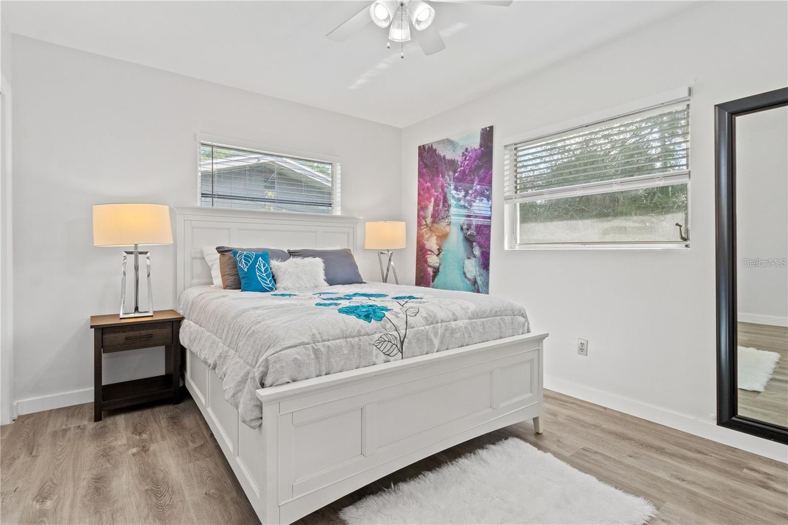 1565 S EVERGREEN AVE — photo 22