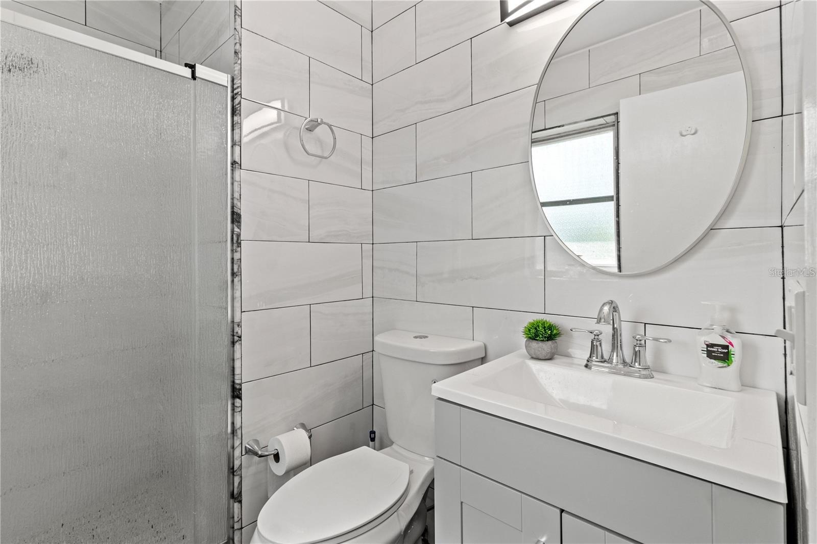 1565 S EVERGREEN AVE — photo 27