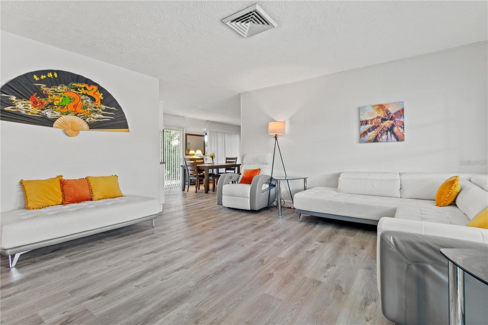 1565 S EVERGREEN AVE — photo 5