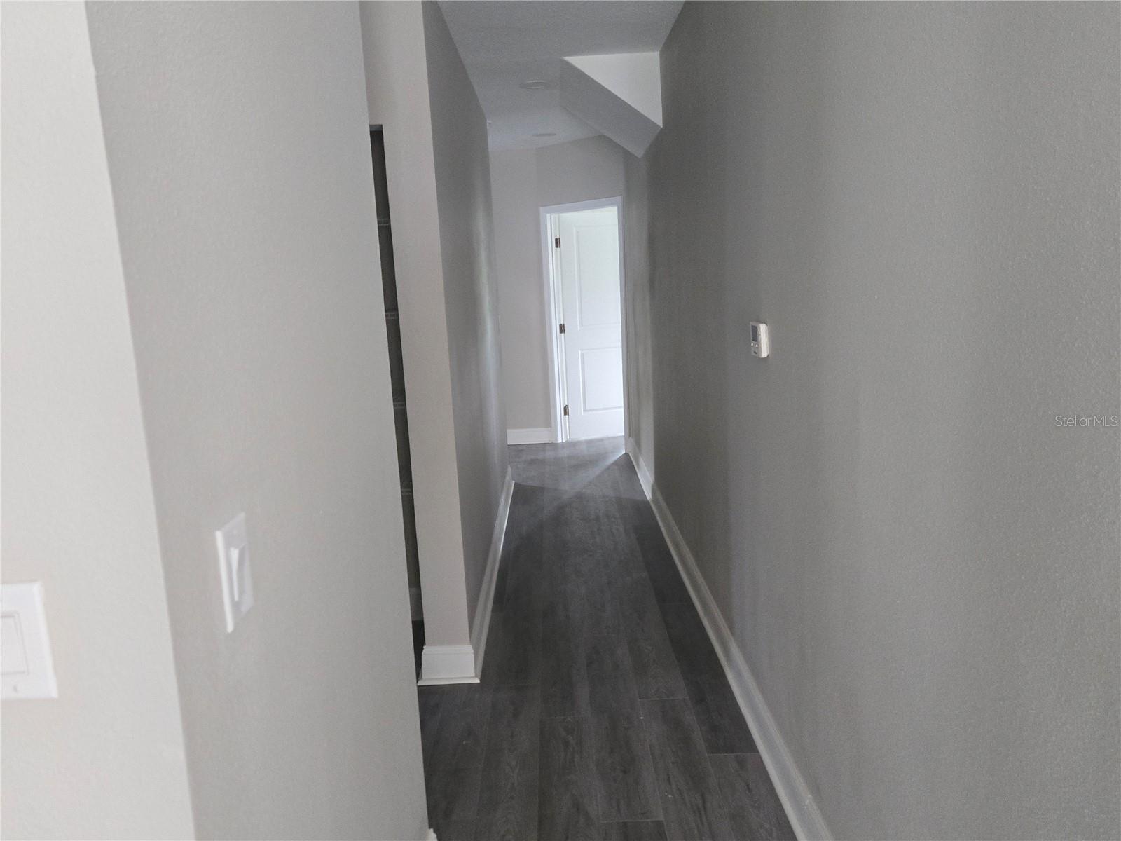 704 E ORCHID AVE — photo 23
