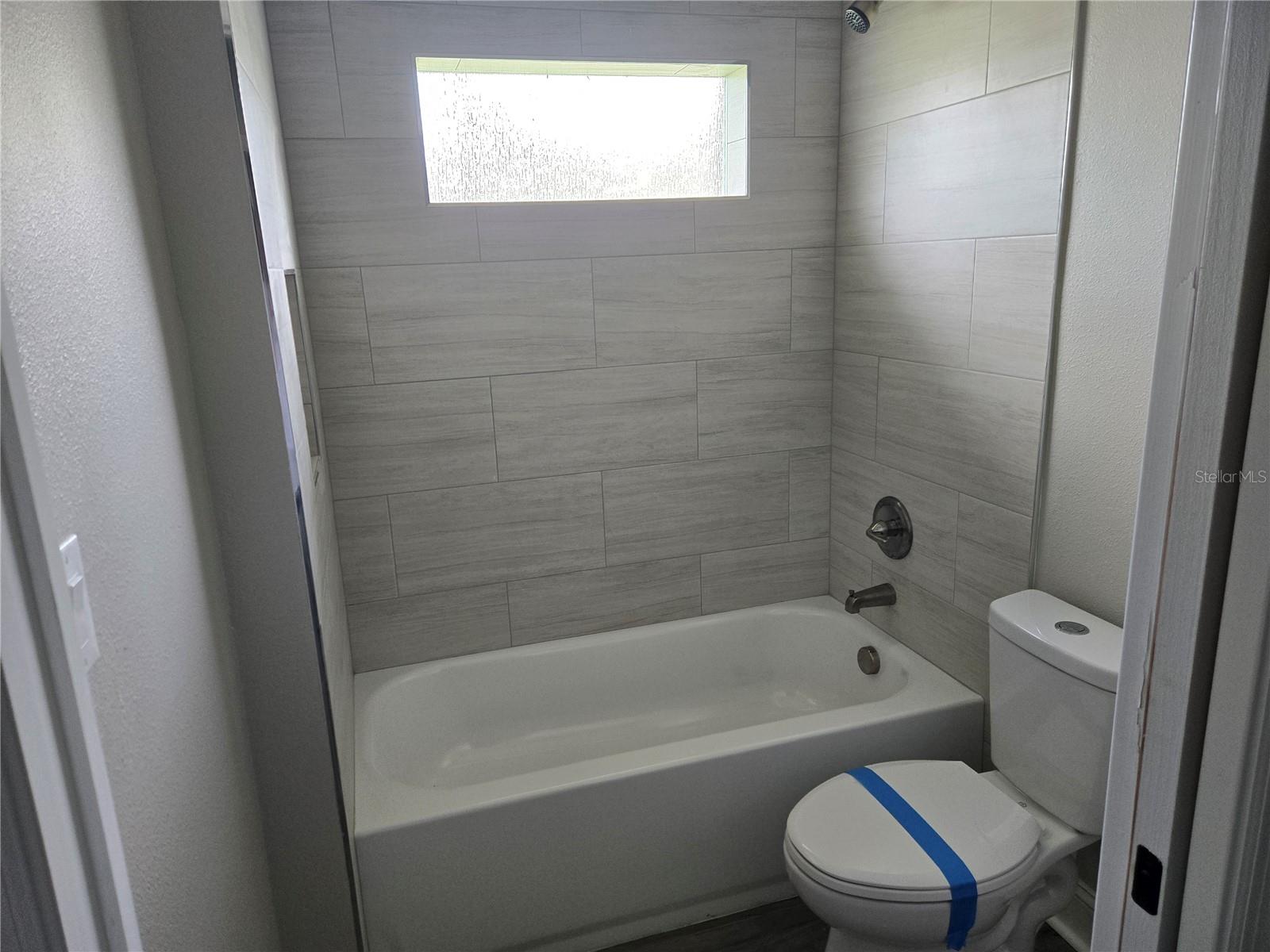 704 E ORCHID AVE — photo 43