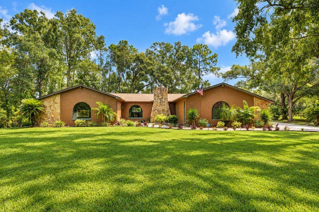 6916 COPPERFIELD DR — photo 2