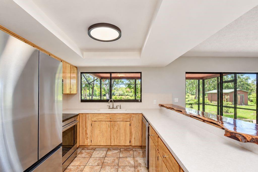 6916 COPPERFIELD DR — photo 14