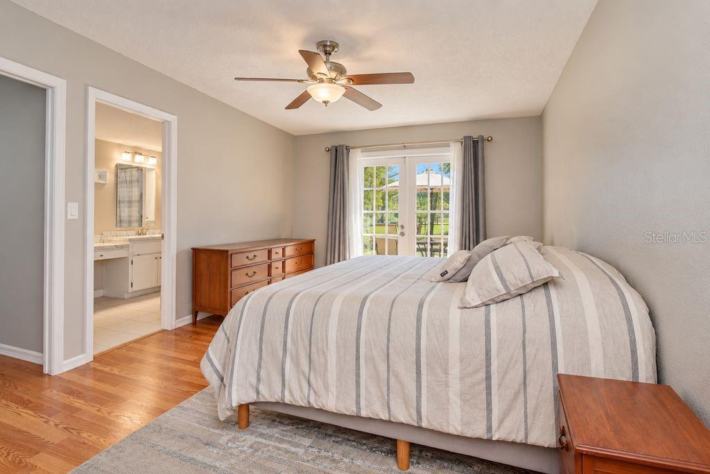 6916 COPPERFIELD DR — photo 17