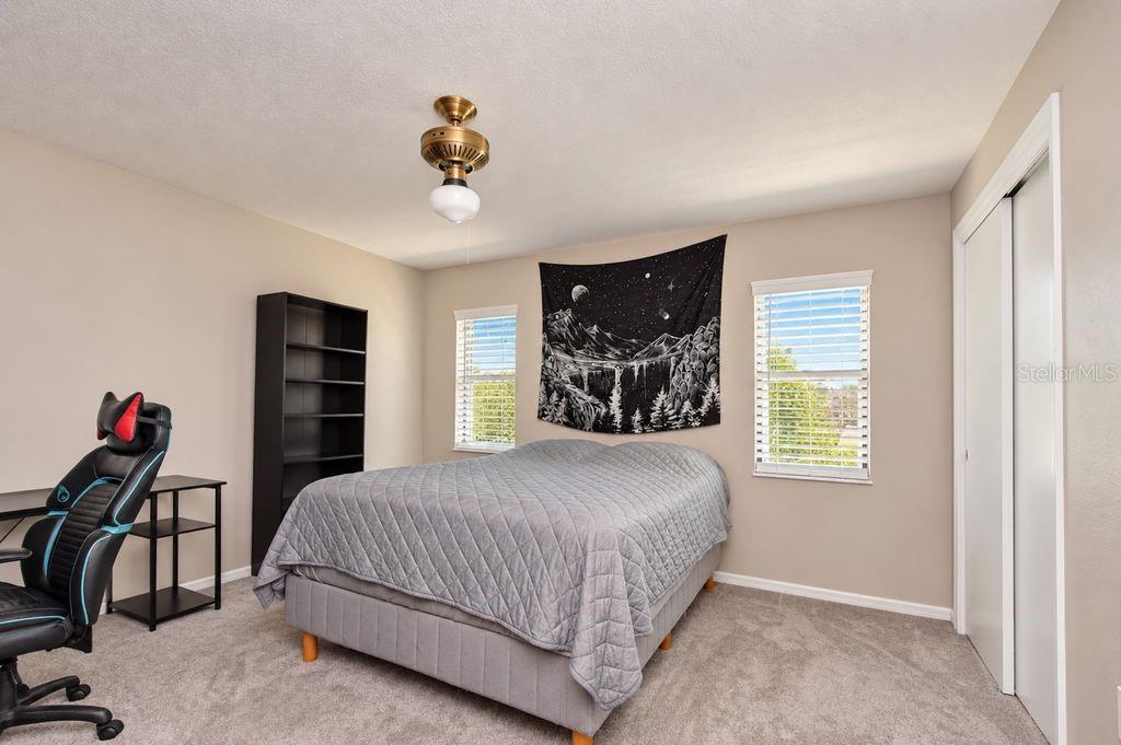 6916 COPPERFIELD DR — photo 25