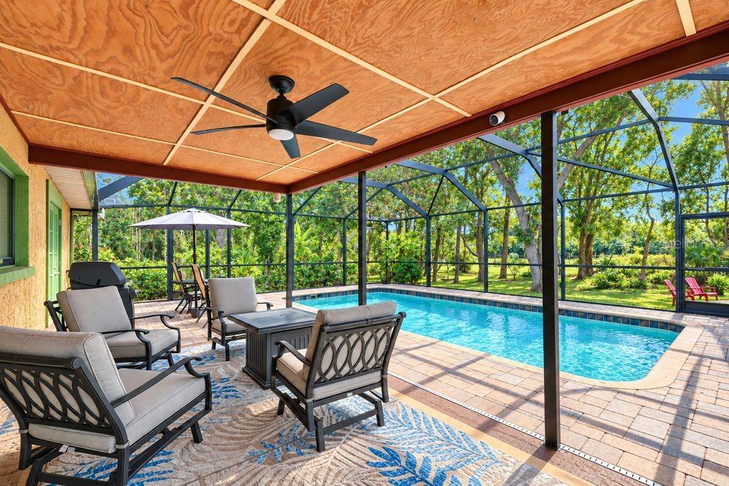 6916 COPPERFIELD DR — photo 34