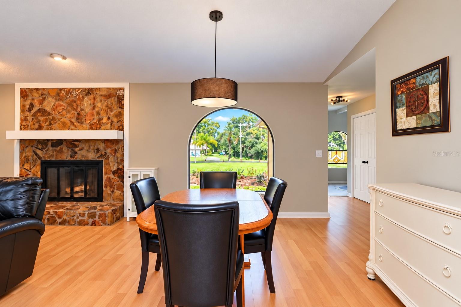 6916 COPPERFIELD DR — photo 21