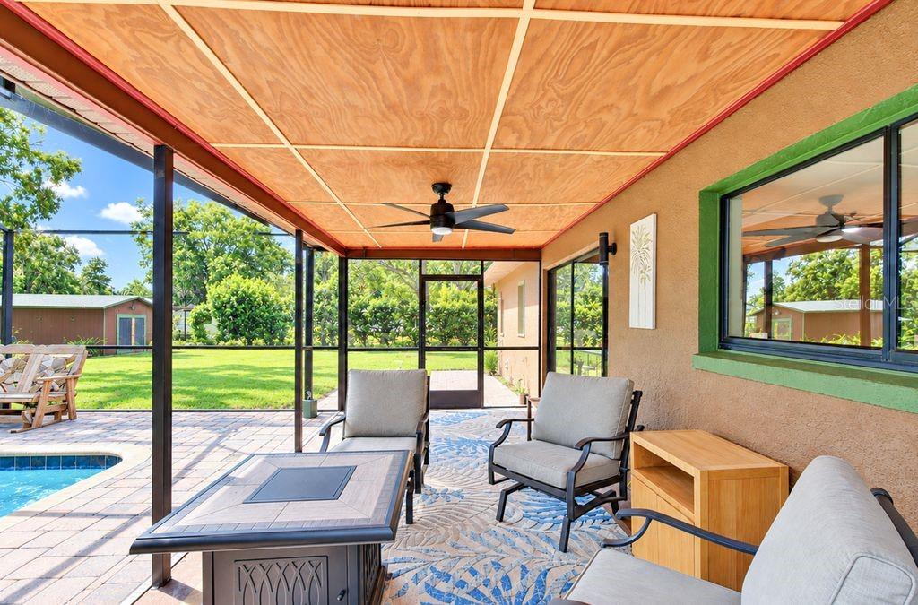 6916 COPPERFIELD DR — photo 32