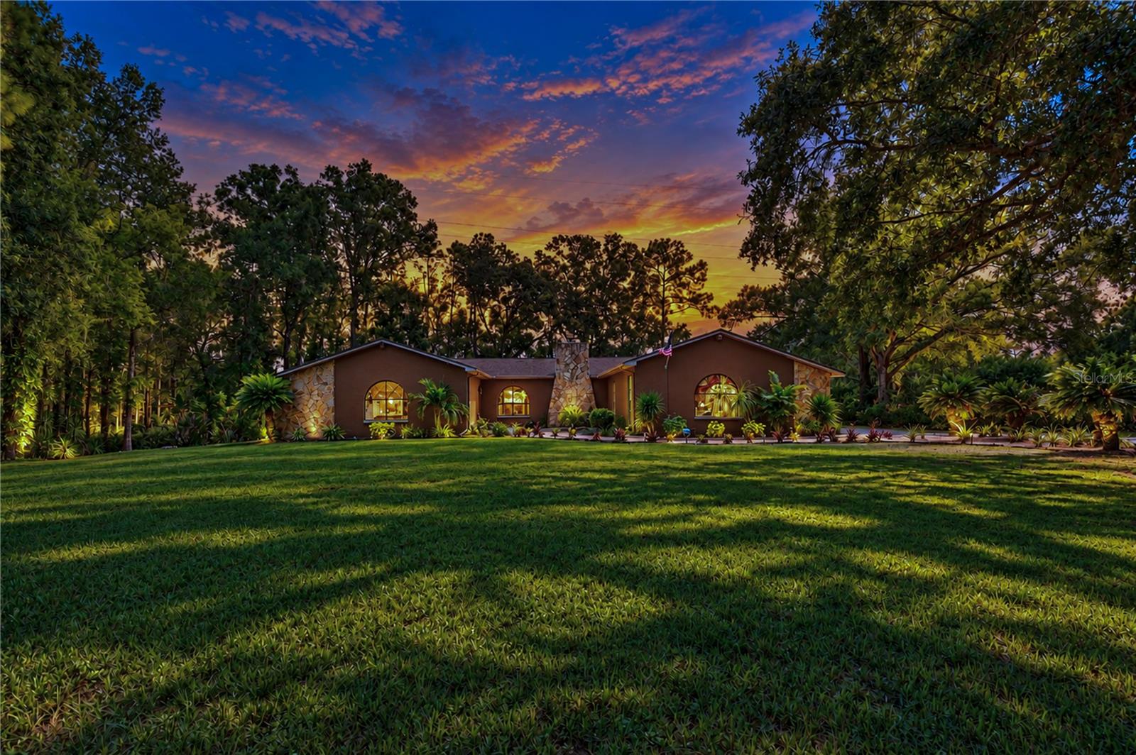 6916 COPPERFIELD DR — photo 43