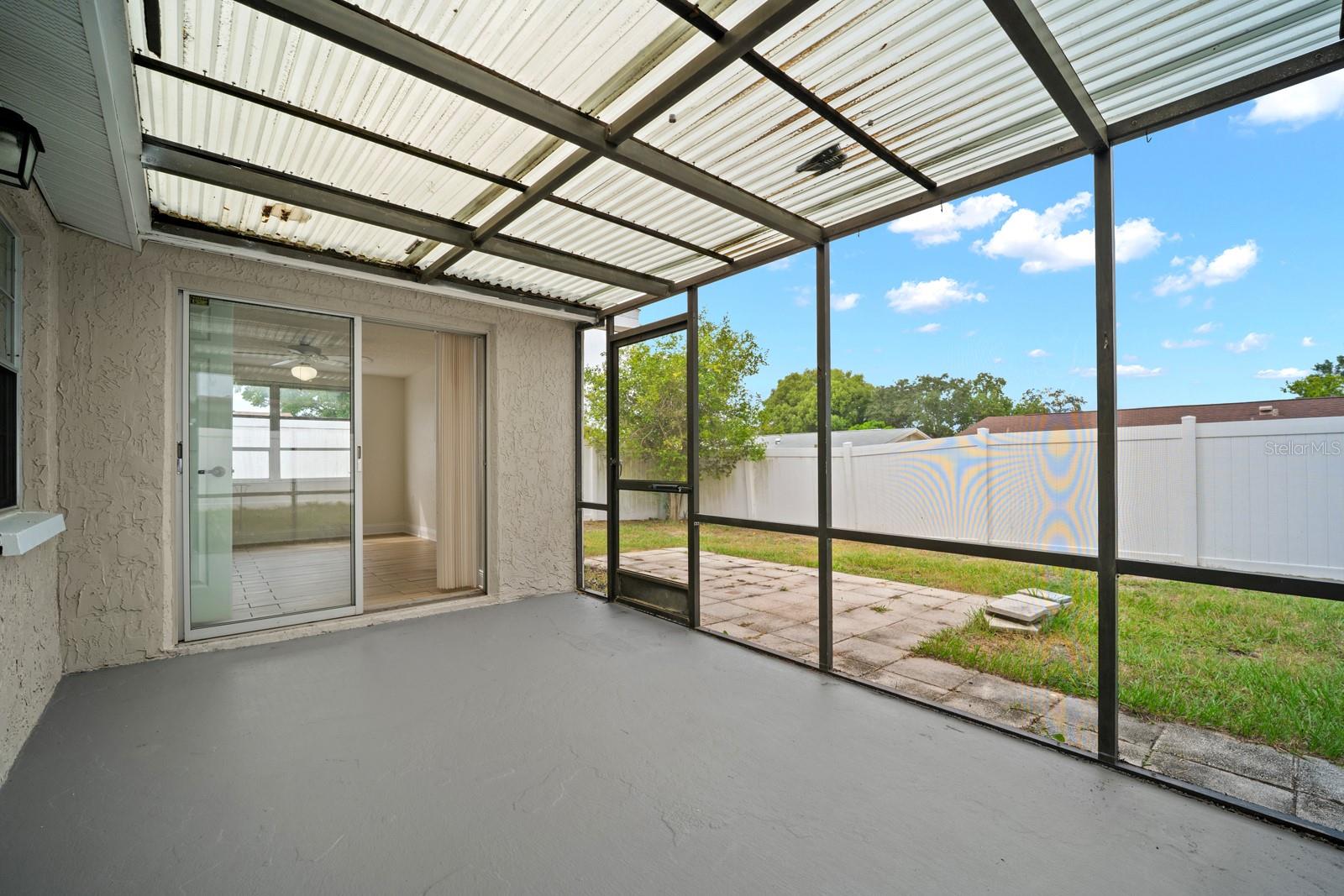 7805 BURNHAM DR — photo 23
