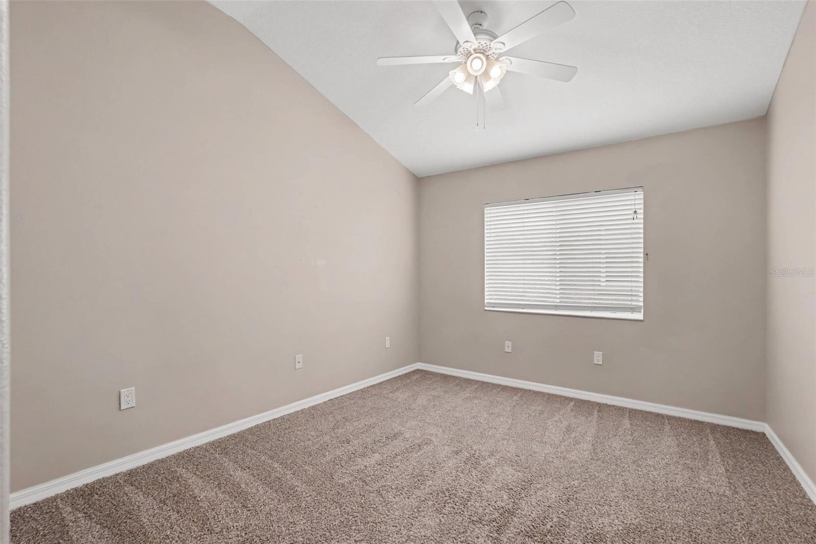 27722 SUGAR LOAF DR — photo 12