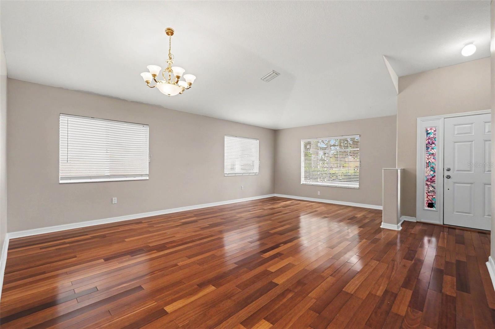 27722 SUGAR LOAF DR — photo 2
