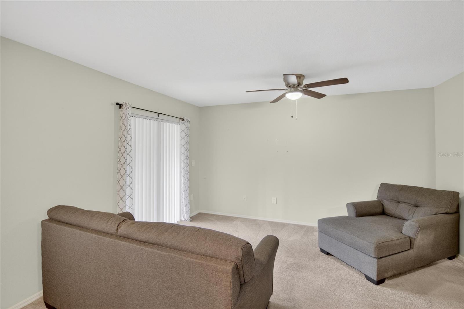 2605 OLEANDER LAKES DR — photo 16