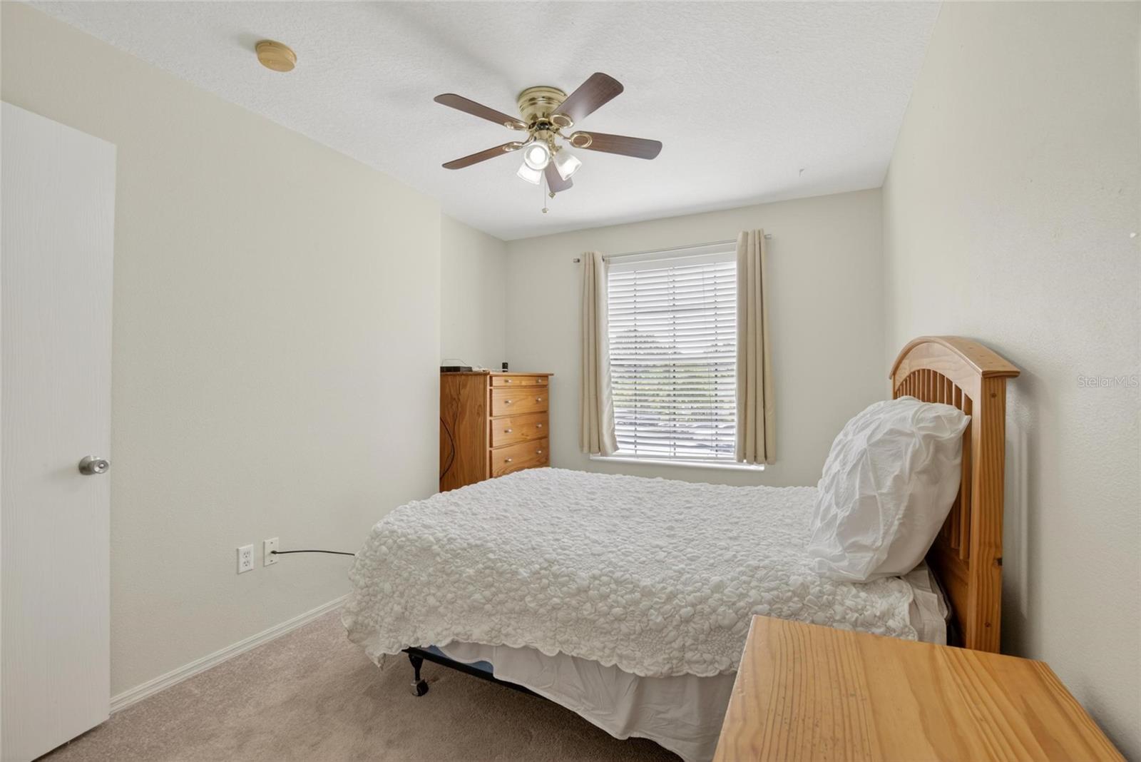 2605 OLEANDER LAKES DR — photo 49
