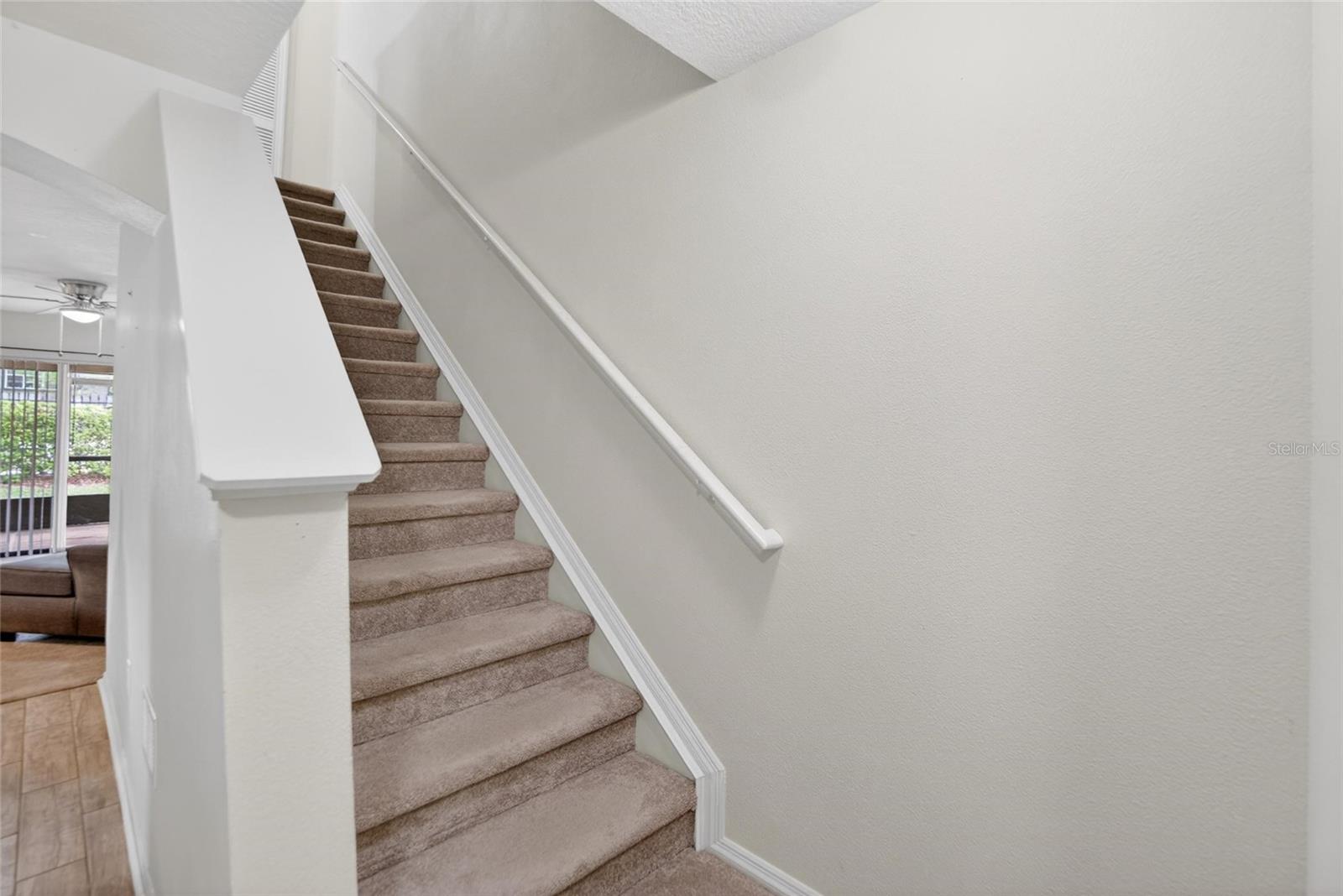 2605 OLEANDER LAKES DR — photo 26