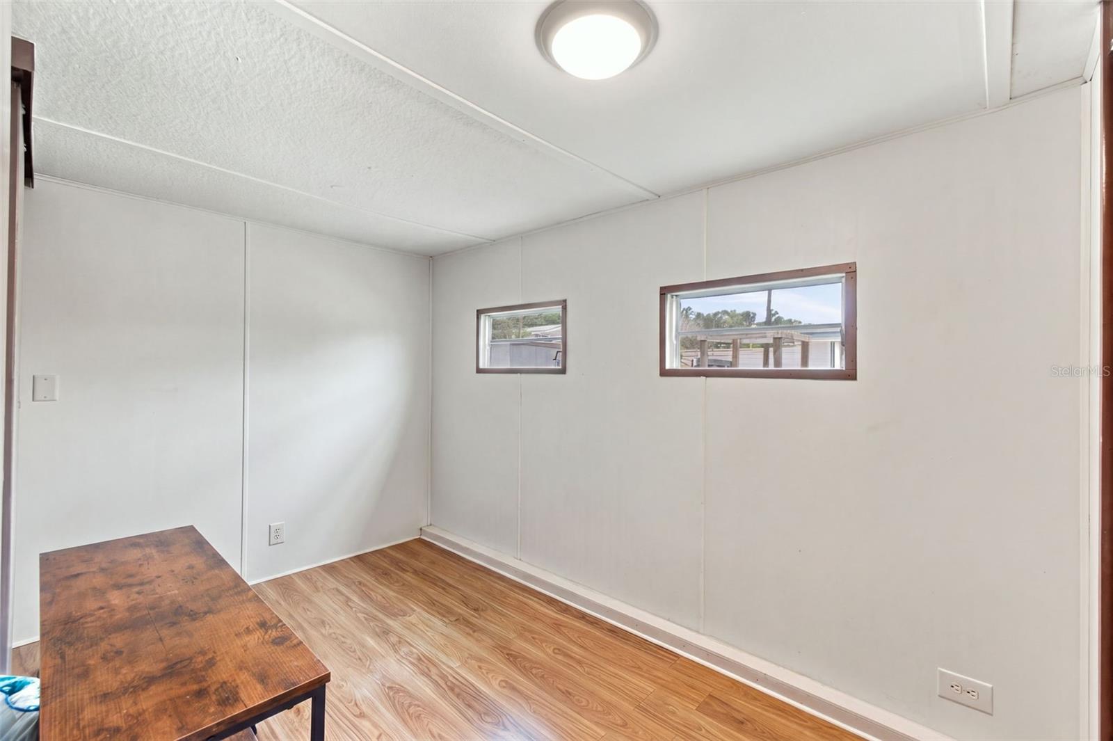 752 DRIFTWOOD LN — photo 21