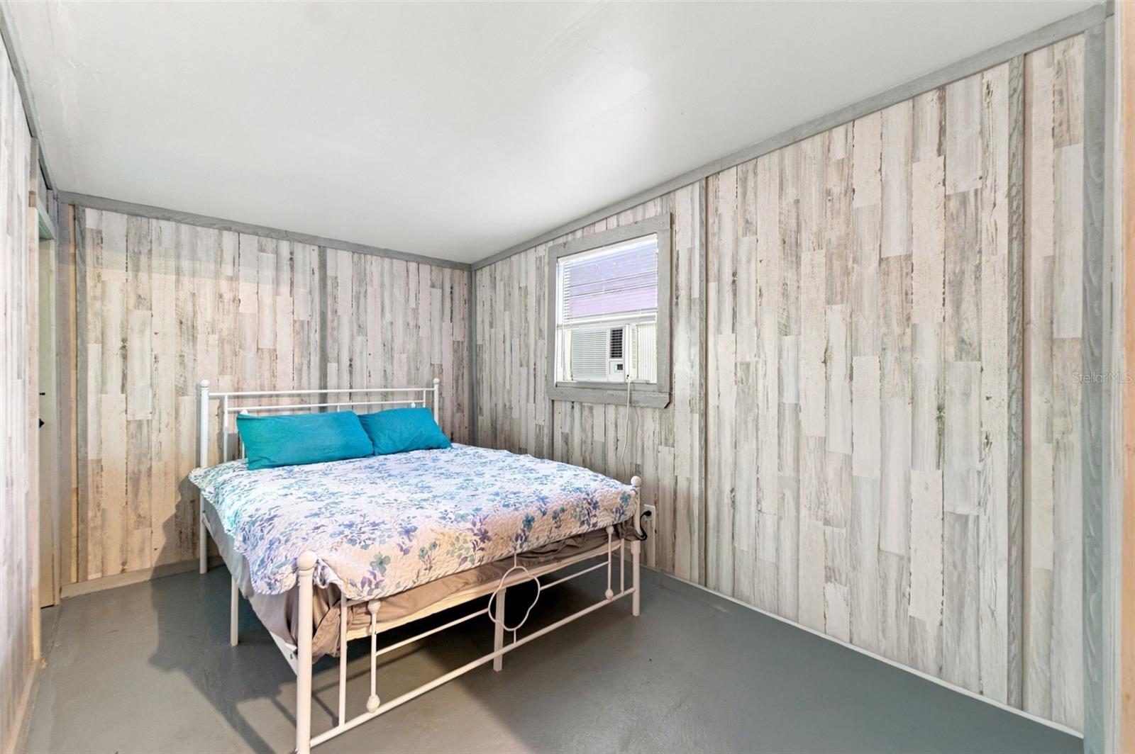 752 DRIFTWOOD LN — photo 17