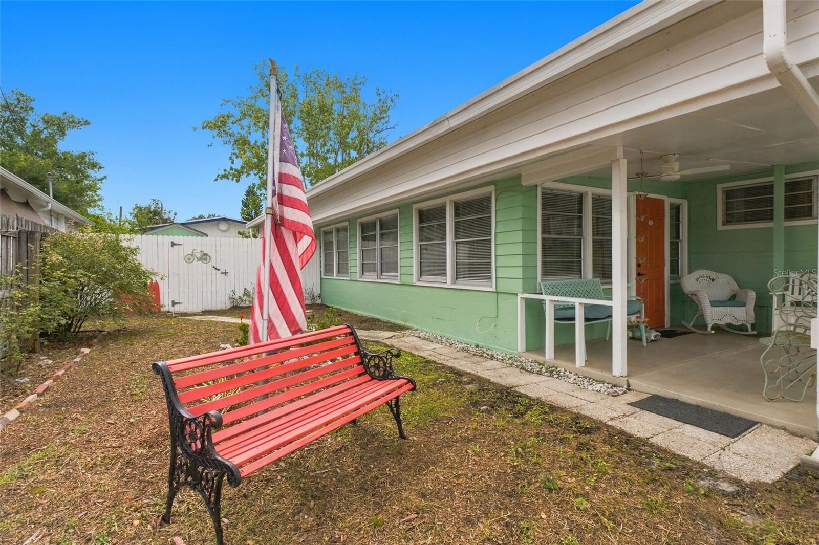 752 DRIFTWOOD LN — photo 4