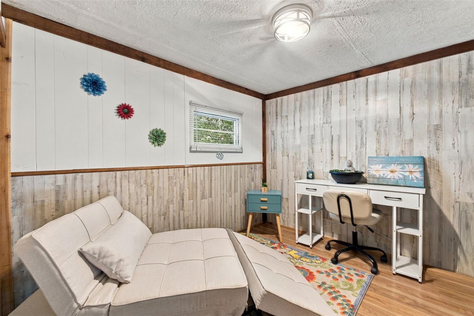 752 DRIFTWOOD LN — photo 19