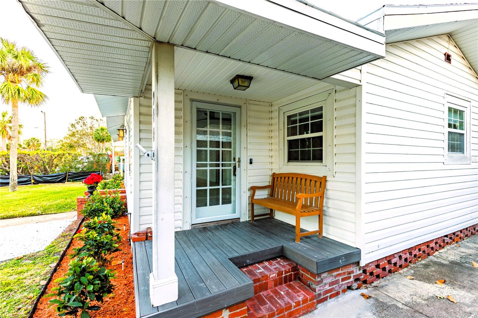 944 BRUCE AVE — photo 3