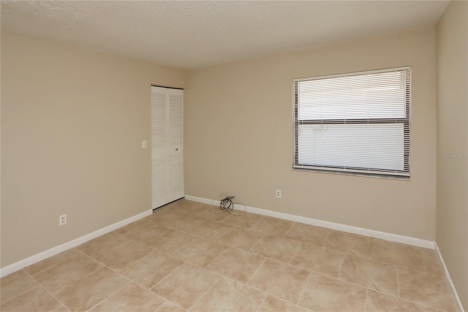 5128 SPRINGWOOD DR — photo 14