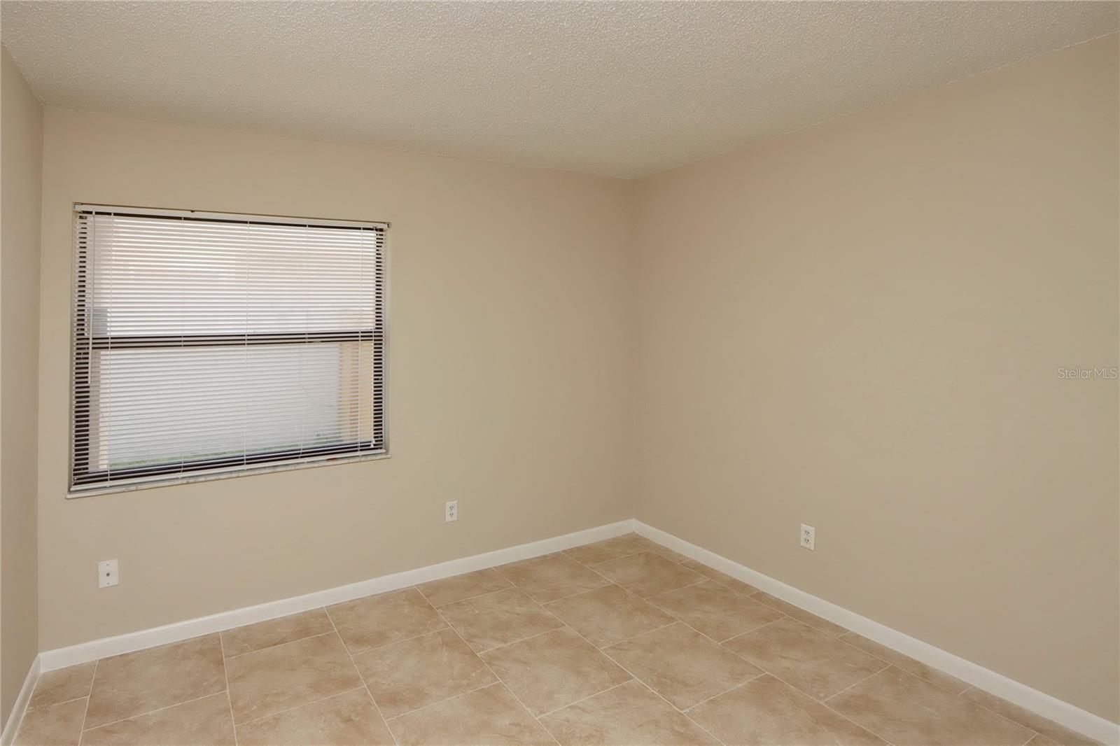 5128 SPRINGWOOD DR — photo 13