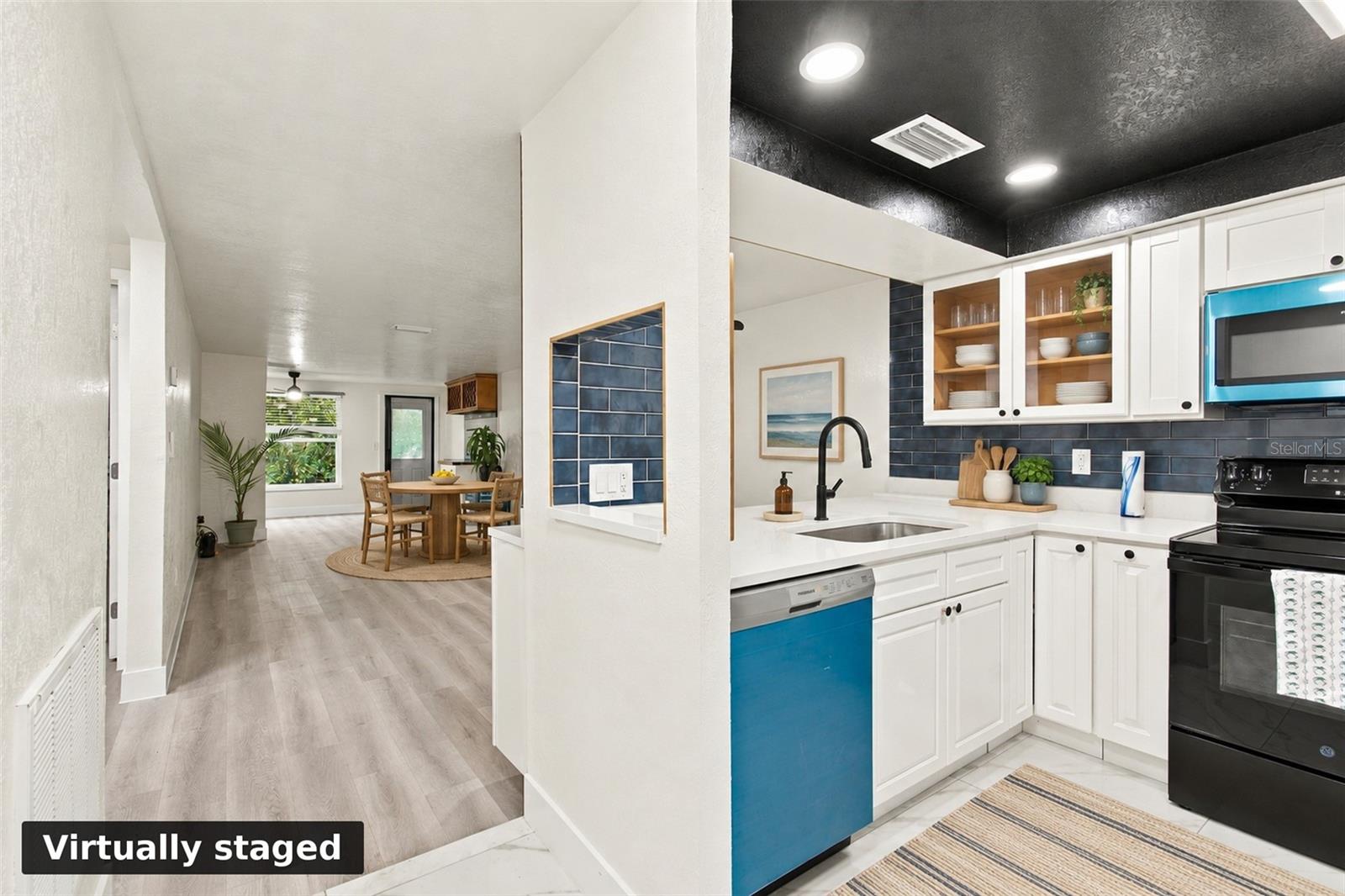 4350 SUNSTATE DR #4 — photo 11