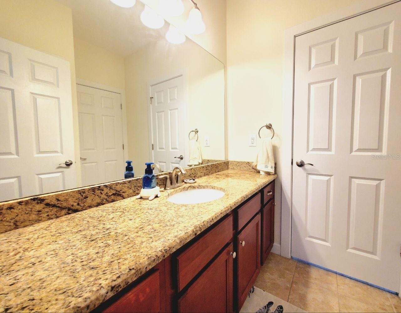 315 VISTA CRUISER LN — photo 24