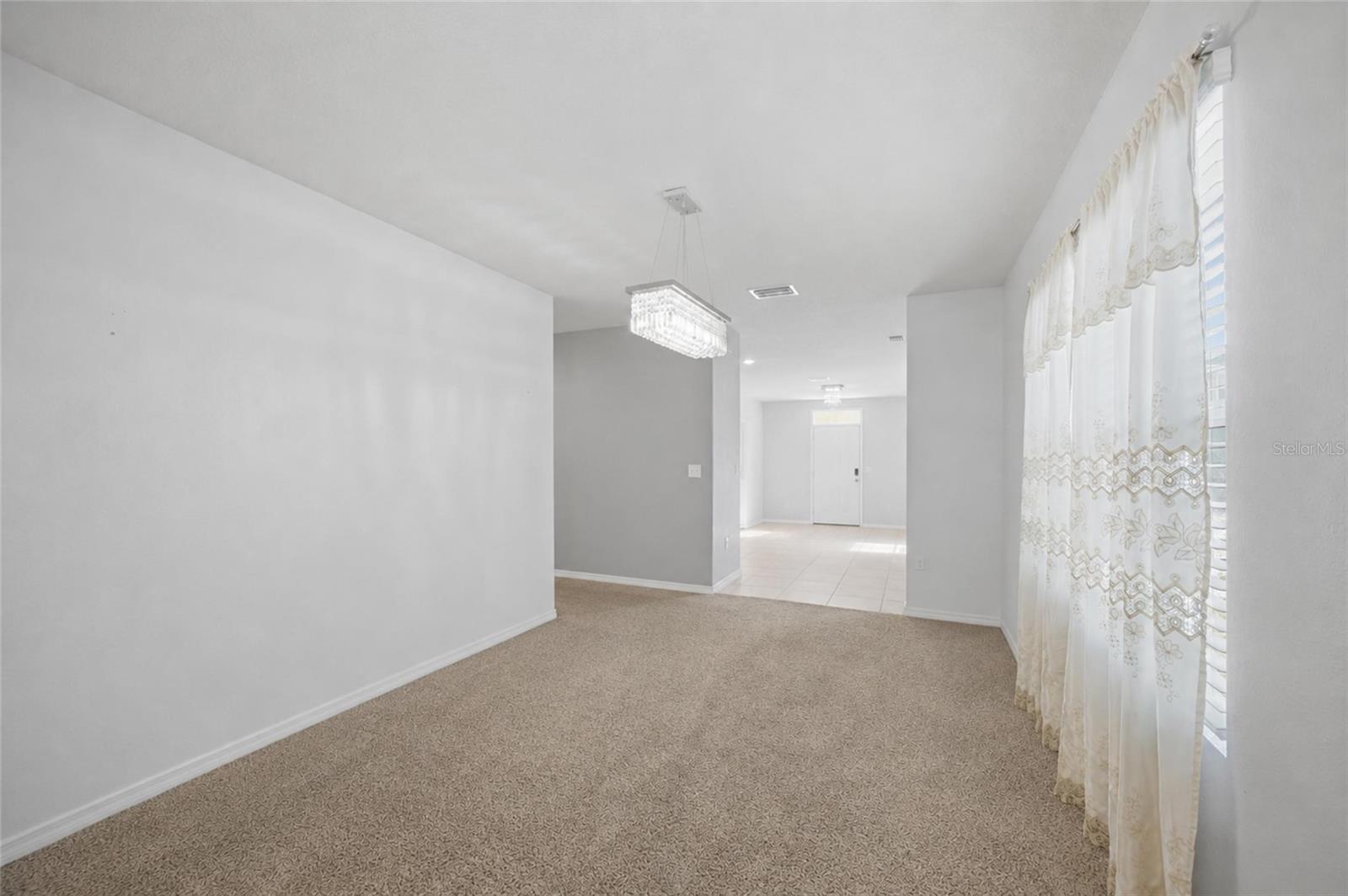 8204 PELICAN REED CIR — photo 6