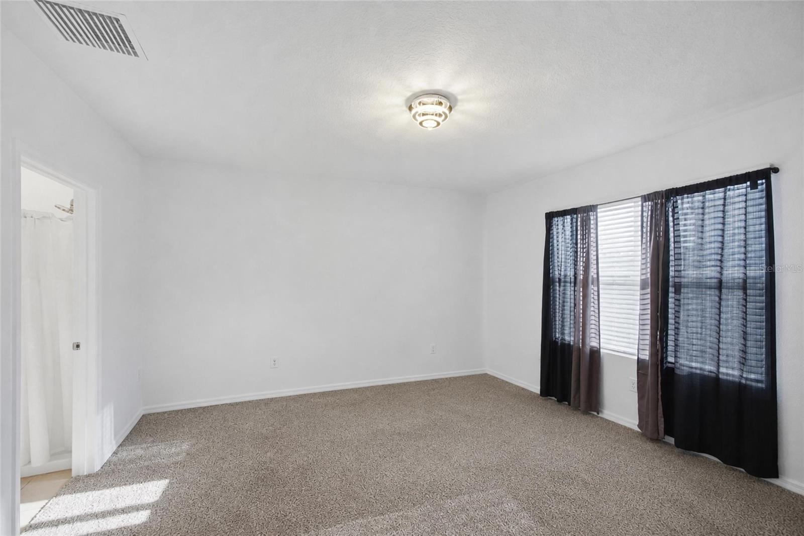 8204 PELICAN REED CIR — photo 13