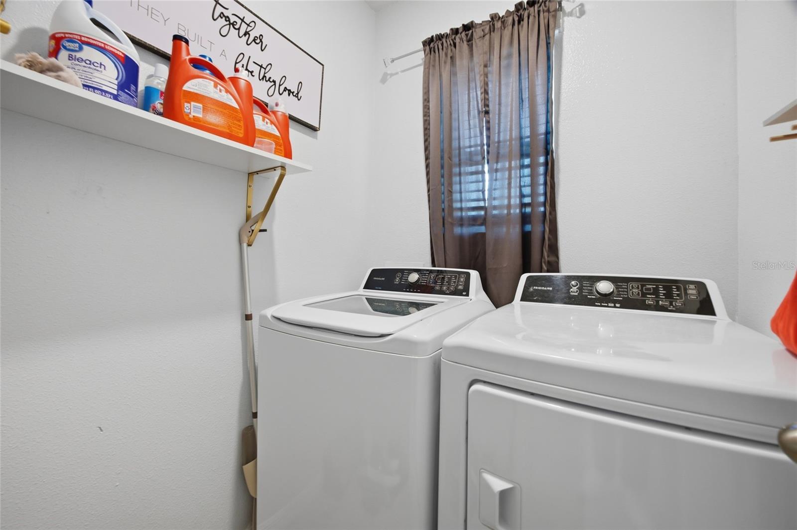 8204 PELICAN REED CIR — photo 20