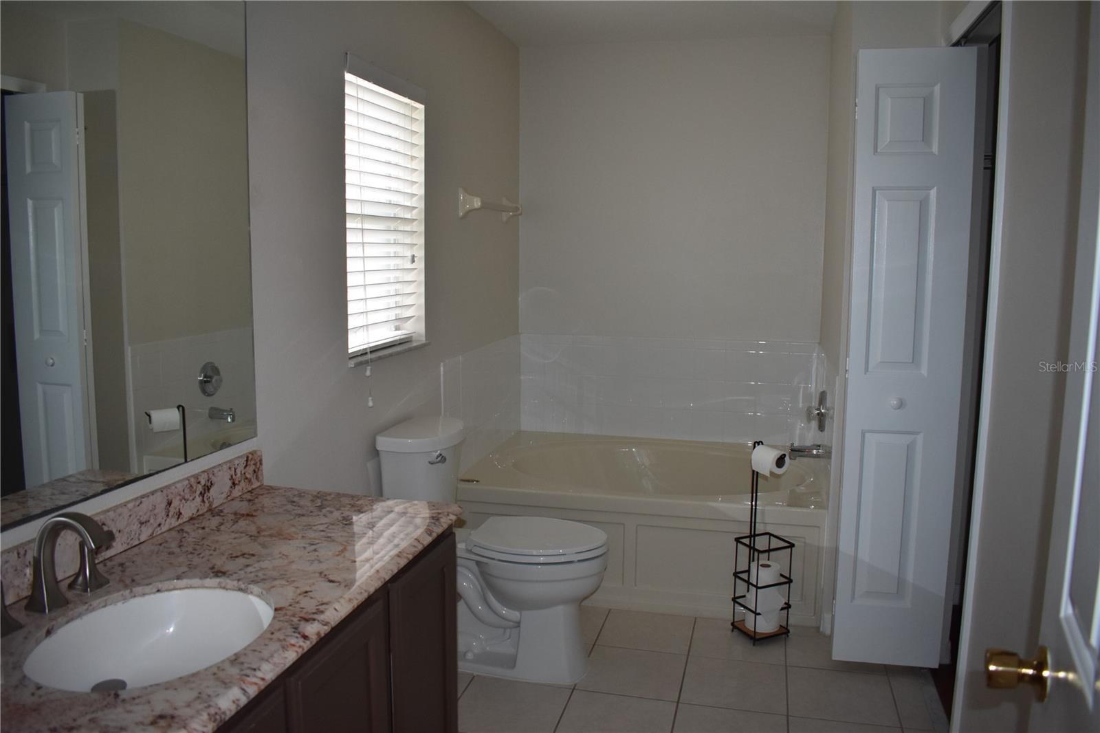 25803 CRIPPEN DR — photo 12
