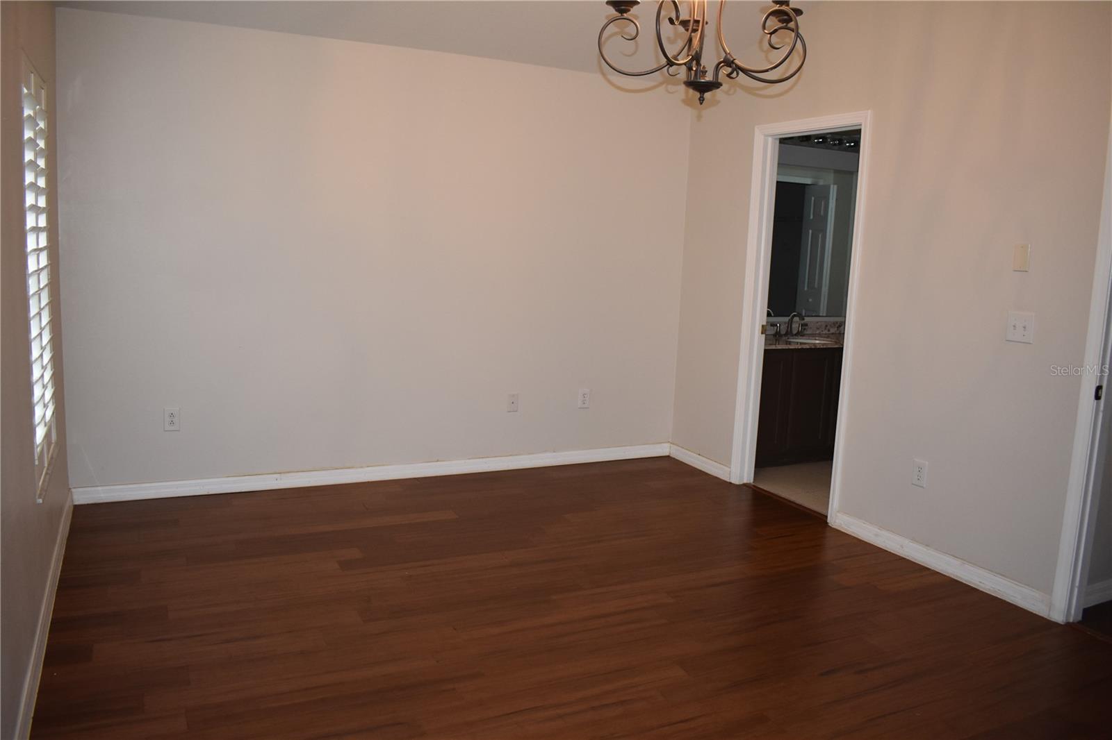 25803 CRIPPEN DR — photo 9