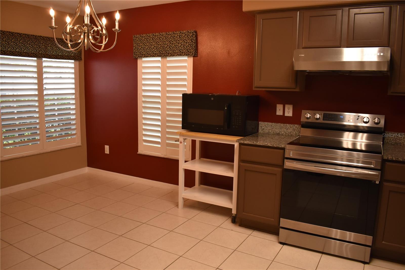 25803 CRIPPEN DR — photo 6