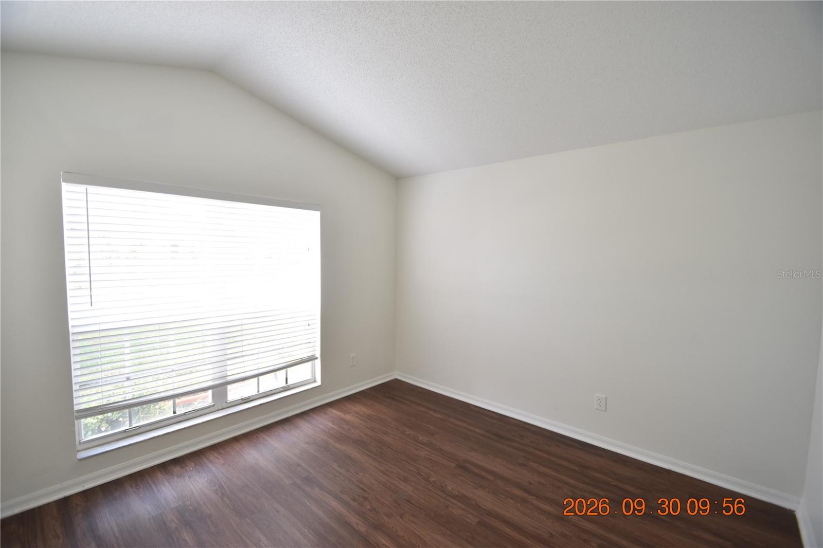 12103 DAWN VISTA DR — photo 46