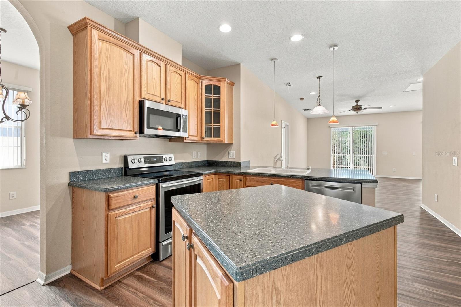 18852 NARIMORE DR — photo 13